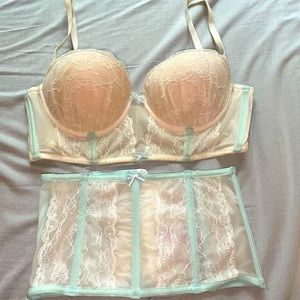 Betsey Johnson Intimates Bra and Corset Set 32C/M